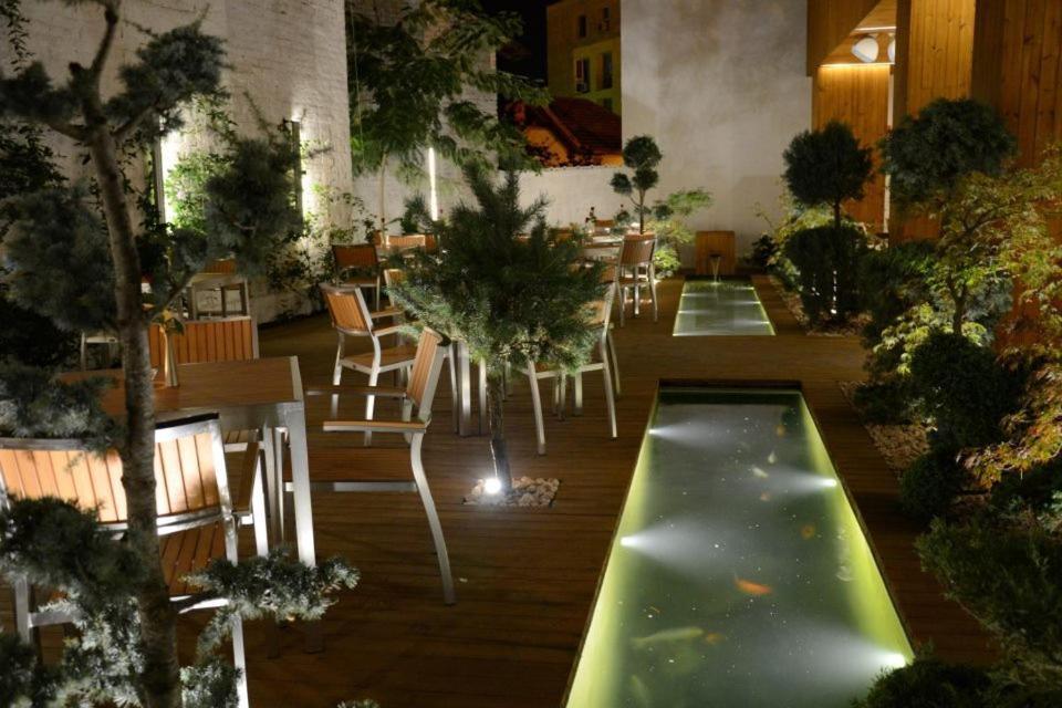 Zenti Plaza Hotel Drobeta Turnu Severin Esterno foto